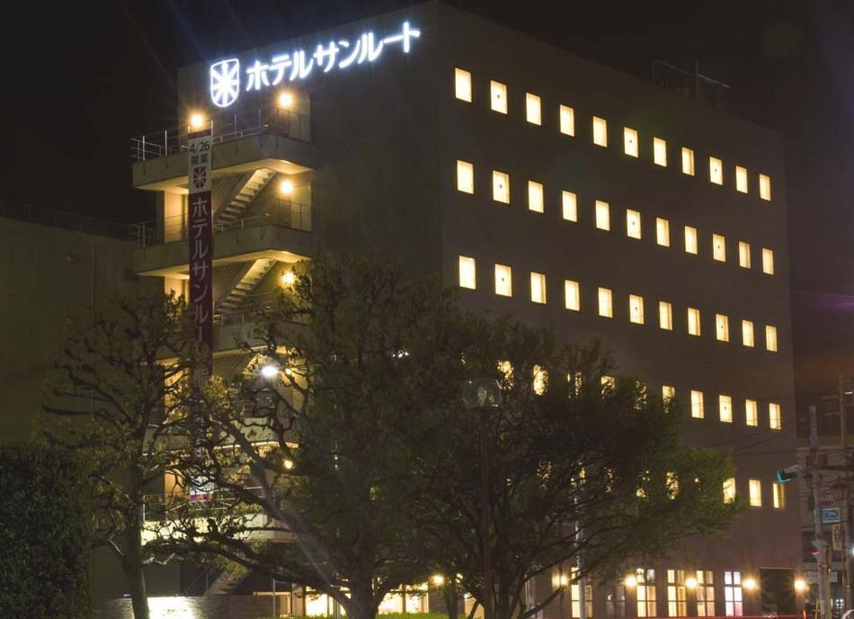 Hotel Sunroute Kumagaya Station Exterior foto
